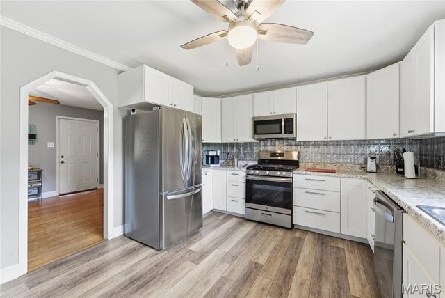 116 Appletree Lane, Glen Carbon, IL 62034