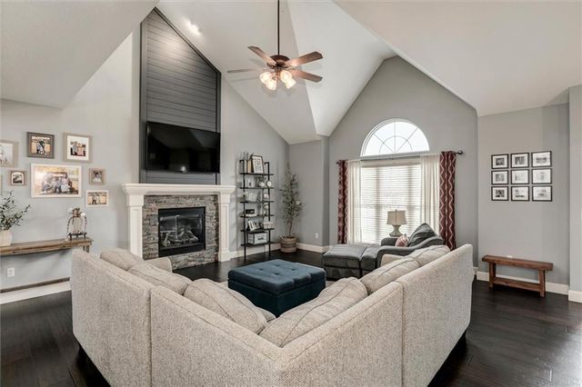 23716 W 53rd Street, Shawnee, KS 66226