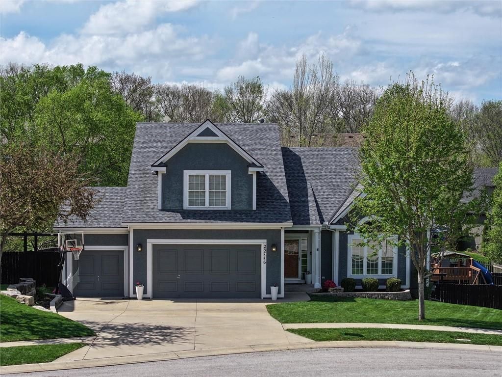 23716 W 53rd Street, Shawnee, KS 66226