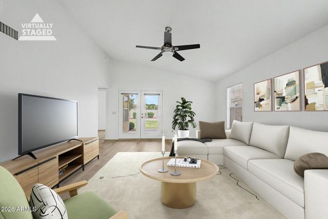 1038 W BUTLER Court, Chandler, AZ 85224
