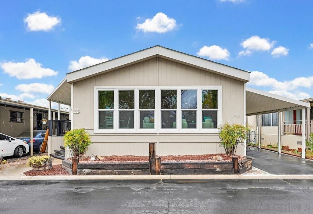 11949 Riverside Dr 23, Lakeside, CA 92040 — exterior