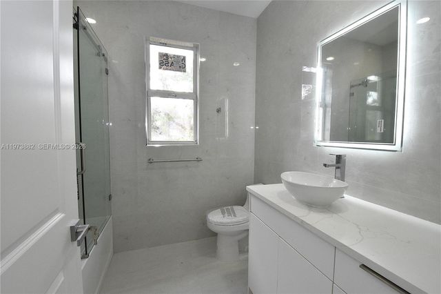 415 Higland Ave, Lehigh Acres, FL 33972