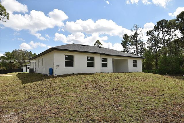 415 Higland Ave, Lehigh Acres, FL 33972