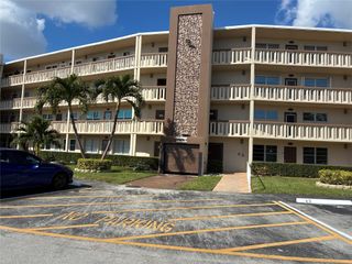1024 Farnham O 1024, Deerfield Beach, FL 33442