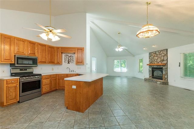 631 Mill Stream Lane, Lexington, NC 27292