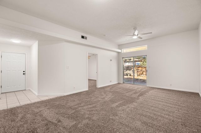 612 Wanda Street SW, Los Lunas, NM 87031