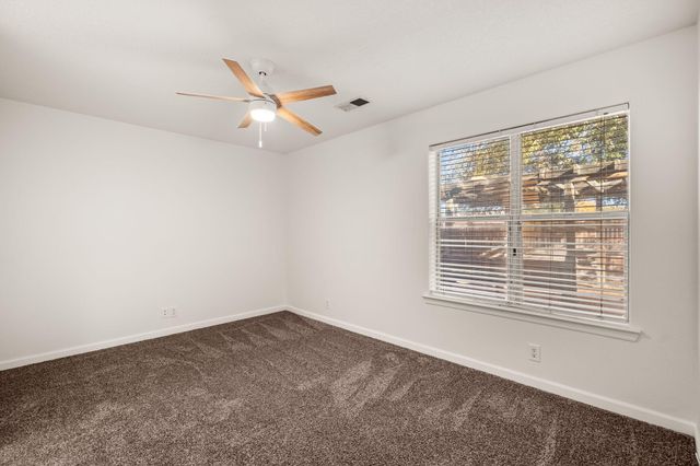 612 Wanda Street SW, Los Lunas, NM 87031