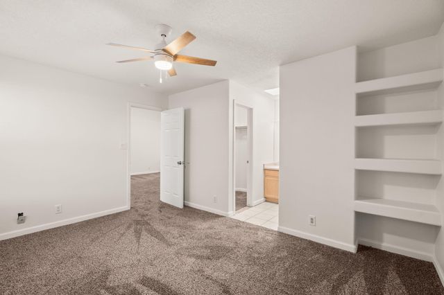 612 Wanda Street SW, Los Lunas, NM 87031