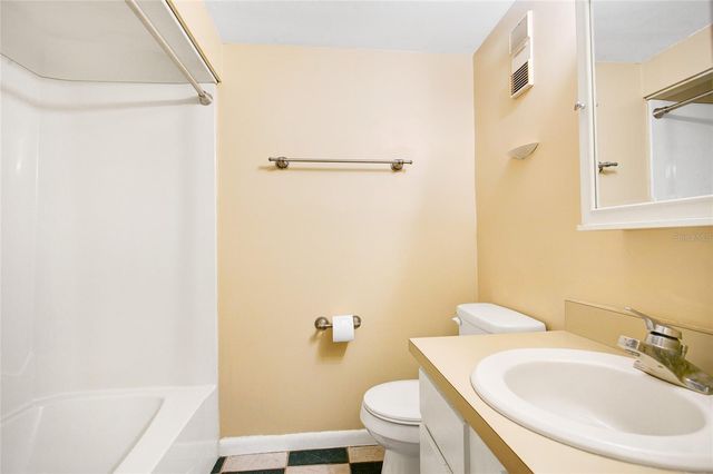 611 OLYMPIC DRIVE 4B, Ocoee, FL 34761
