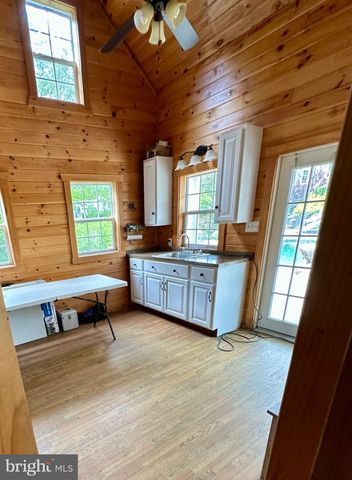 104 INDIAN SPRINGS RD, Kennett Square, PA 19348