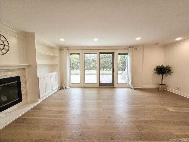 117 Olive Lane, Manhasset Hills, NY 11040