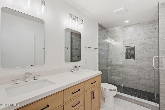 8355 E STELLA Lane, Scottsdale, AZ 85250