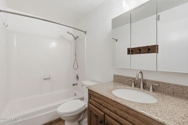 8355 E STELLA Lane, Scottsdale, AZ 85250