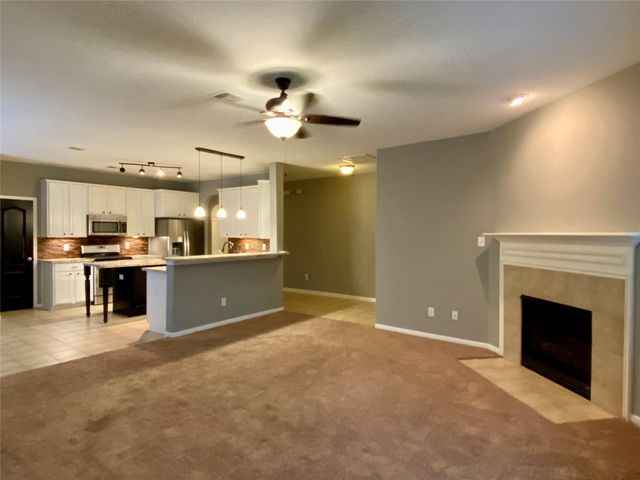 2827 Mustang Hill Lane, Katy, TX 77449