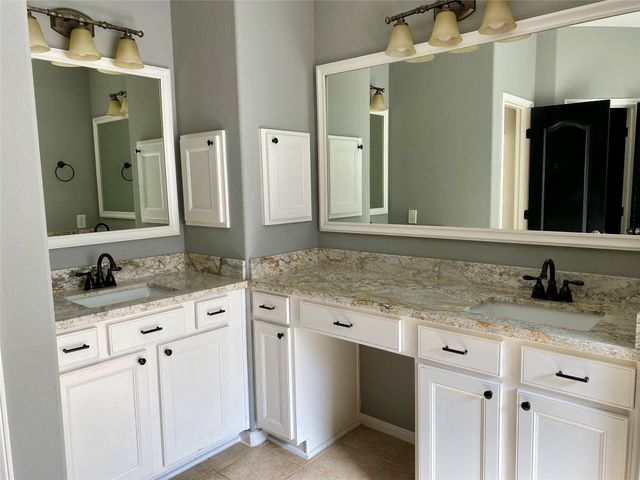 2827 Mustang Hill Lane, Katy, TX 77449