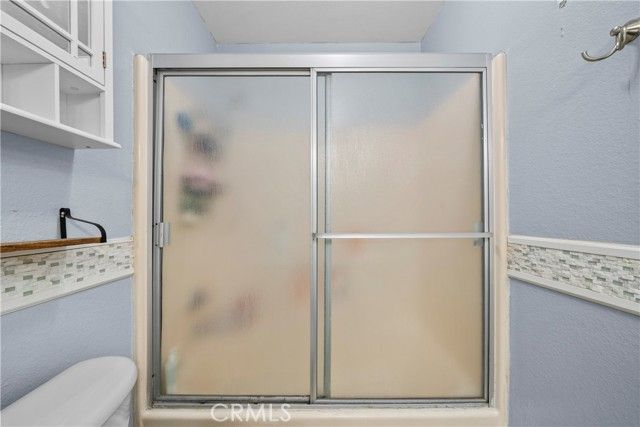 14435 Plummer 23, Panorama City (los Angeles), CA 91402