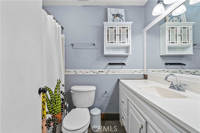 14435 Plummer 23, Panorama City (los Angeles), CA 91402