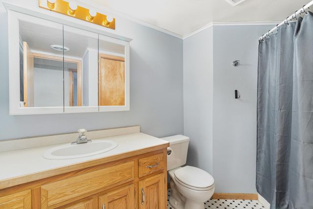 8345 Grace Ct., Victoria, MN 55386