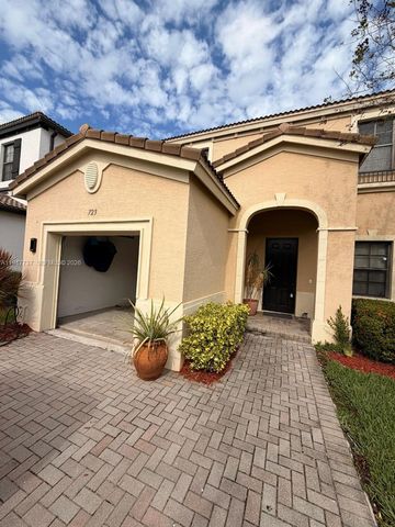 723 NE 193rd St, Miami, FL 33179