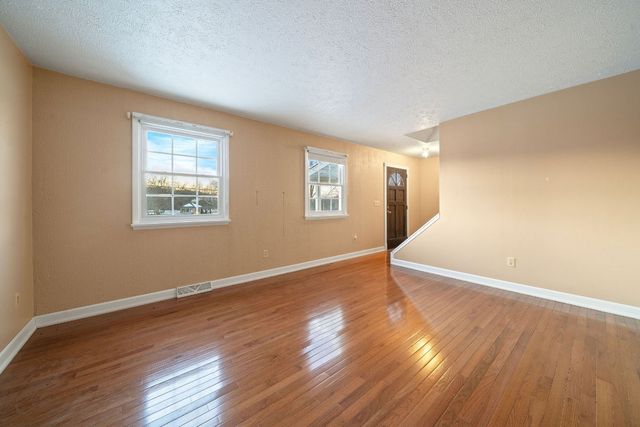 22488 STATE 18 Highway, Conneautville, PA 16406