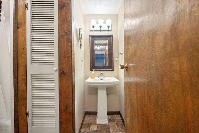 22488 STATE 18 Highway, Conneautville, PA 16406