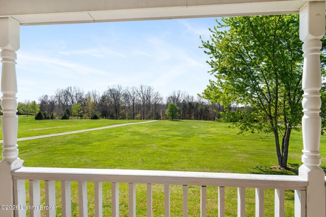 442 Clarks Ln, Shepherdsville, KY 40165