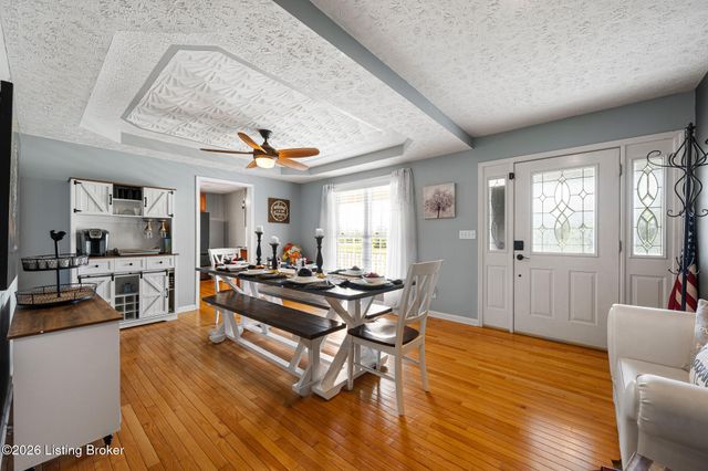 442 Clarks Ln, Shepherdsville, KY 40165