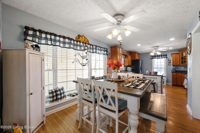 442 Clarks Ln, Shepherdsville, KY 40165