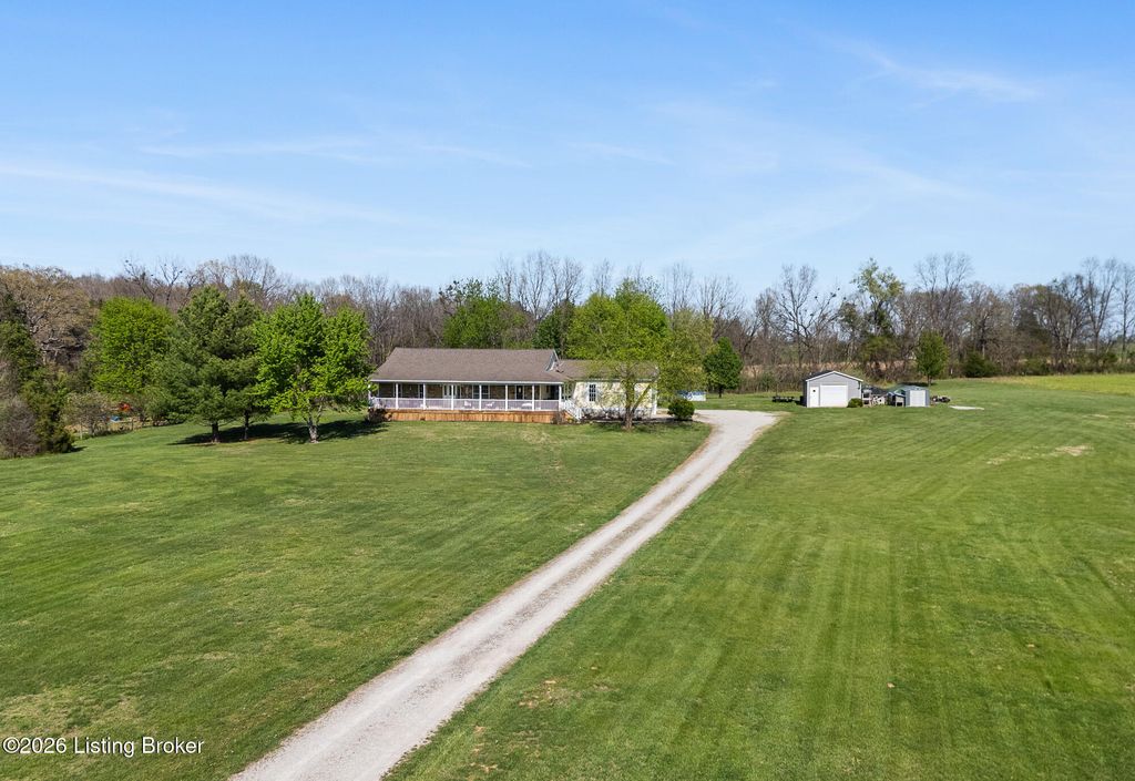442 Clarks Ln, Shepherdsville, KY 40165