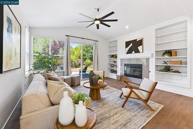 599 Timberleaf Ct., Walnut Creek, CA 94598