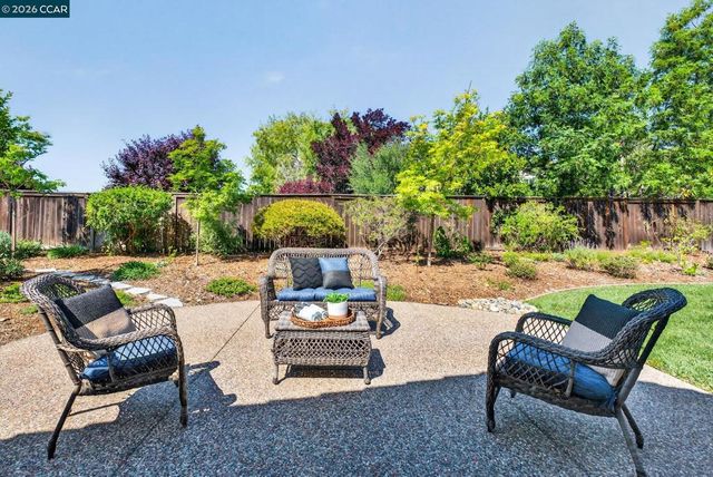 599 Timberleaf Ct., Walnut Creek, CA 94598