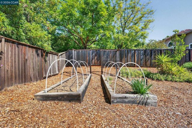 599 Timberleaf Ct., Walnut Creek, CA 94598