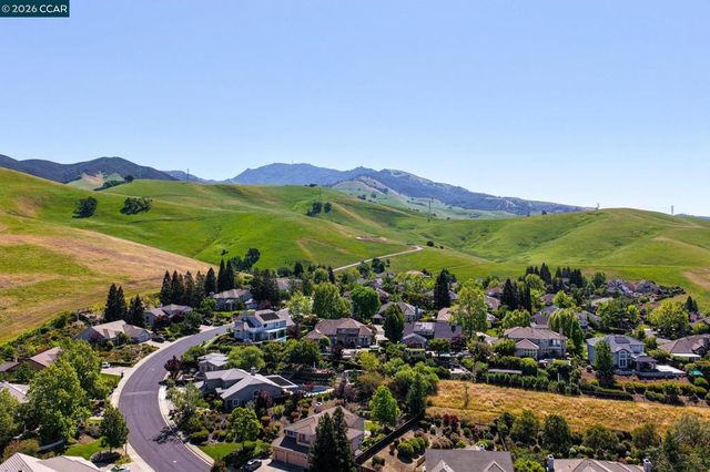 599 Timberleaf Ct., Walnut Creek, CA 94598