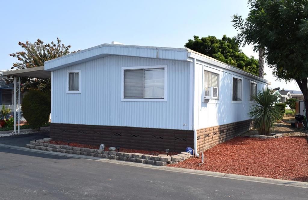 Image 23 of property listing at 5450 Monterey Highway, San Jose, CA 95111