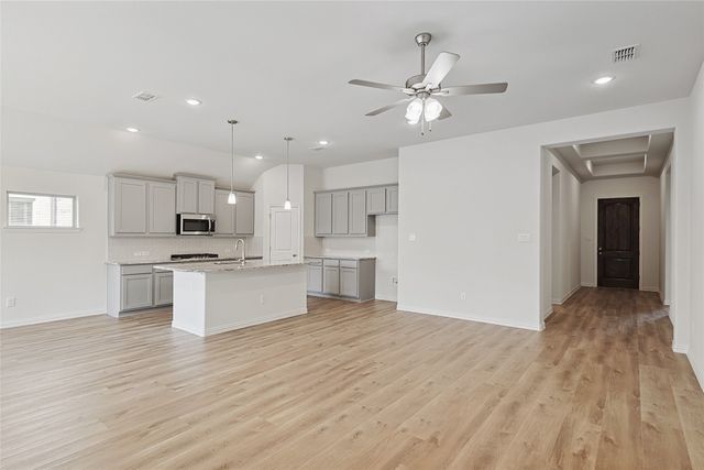 4928 Hitching Post Drive, Fort Worth, TX 76036