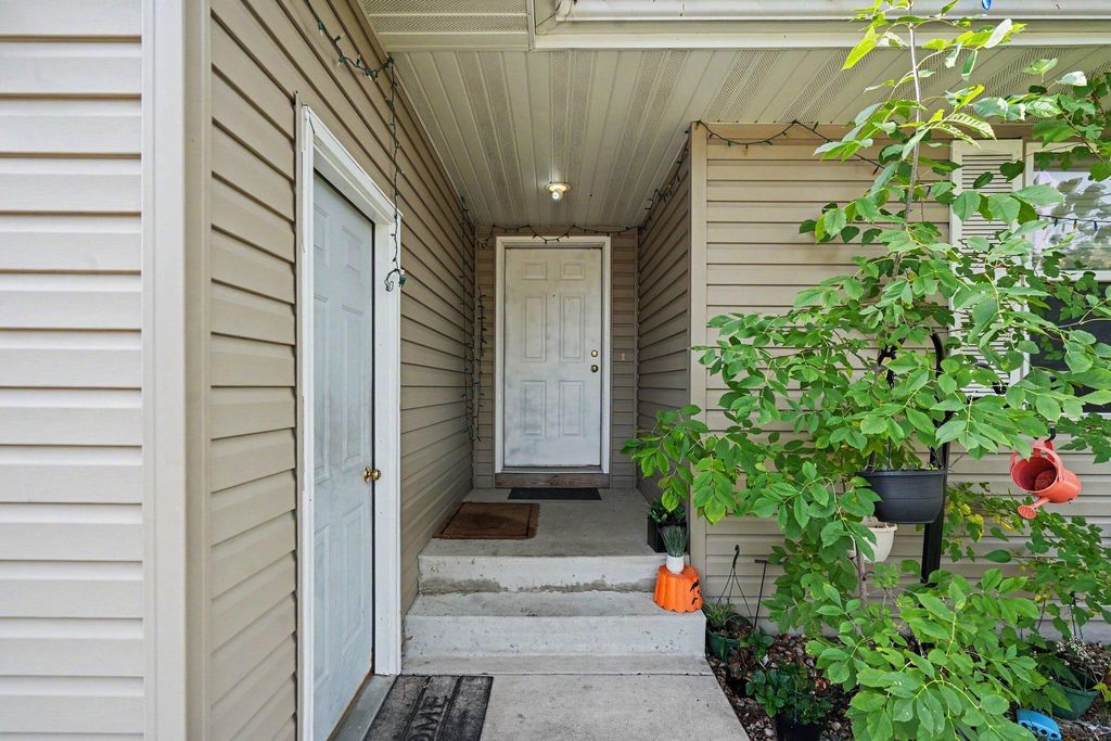 1550 41st Avenue NE, Columbia Heights, MN 55421 — photo 4