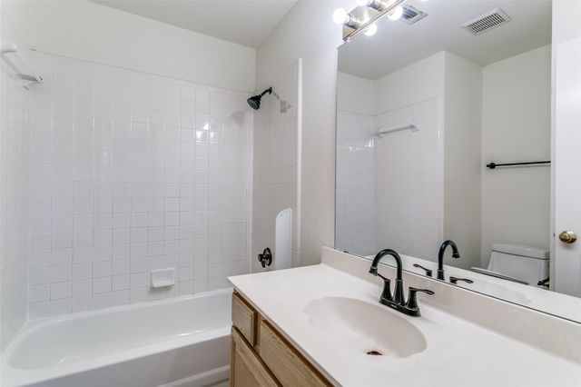 104 Dorsett Drive, Irving, TX 75063