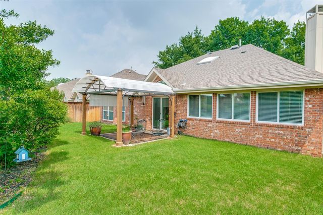 104 Dorsett Drive, Irving, TX 75063