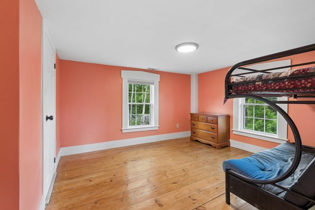 567 First Crown Point Road, Strafford, NH 03884