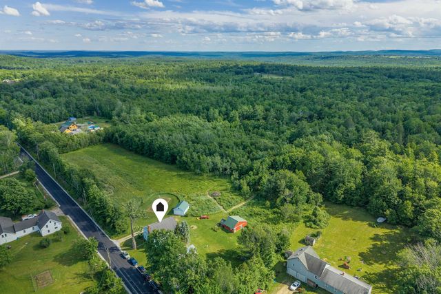 567 First Crown Point Road, Strafford, NH 03884