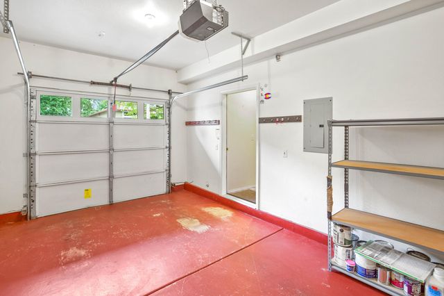 906 Mary Jane Avenue, Ashland, OR 97520