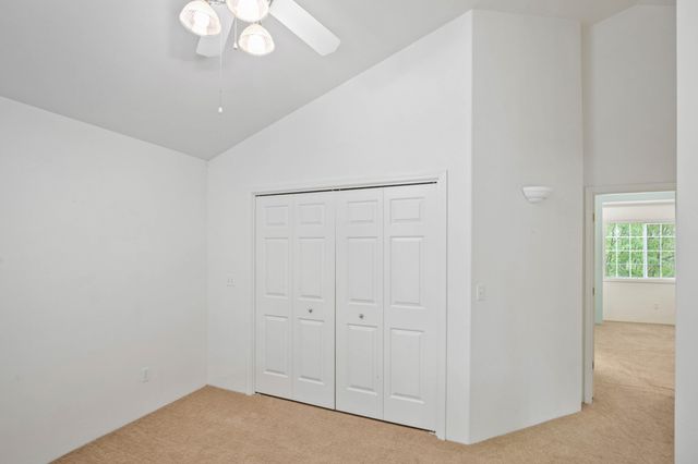 906 Mary Jane Avenue, Ashland, OR 97520