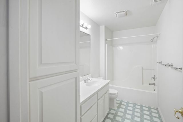 906 Mary Jane Avenue, Ashland, OR 97520