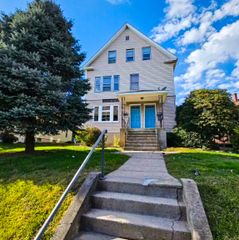 204 Broad Street 3, Meriden, CT 06450