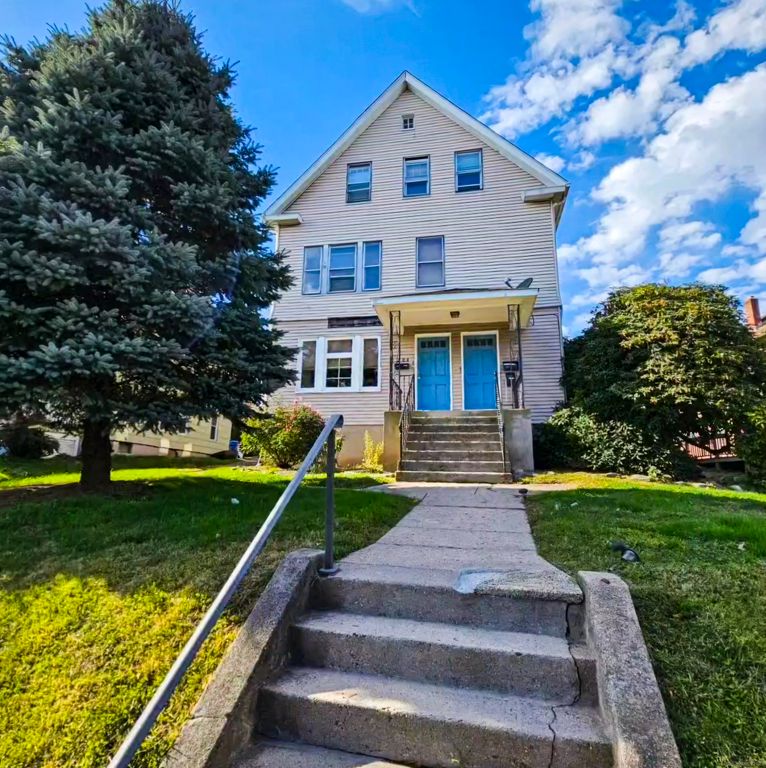 204 Broad Street 3, Meriden, CT 06450