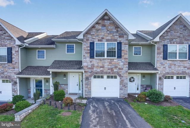 175 N OAKWOOD, Selinsgrove, PA 17870