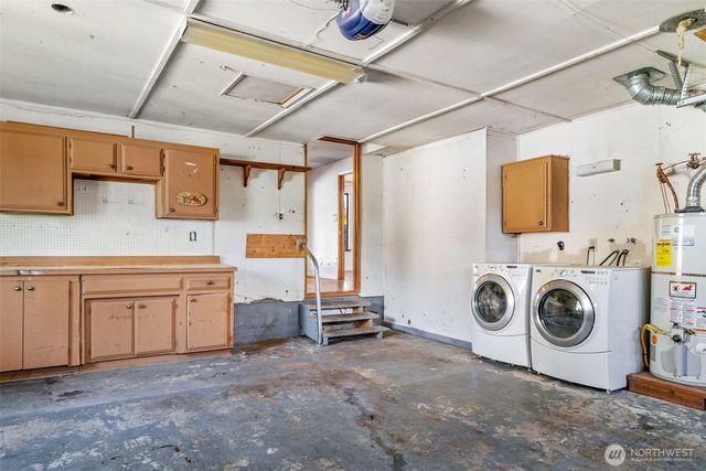16424 126th Place SE, Renton, WA 98058
