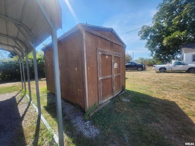 718 W WATER Street, Pinckneyville, IL 62274