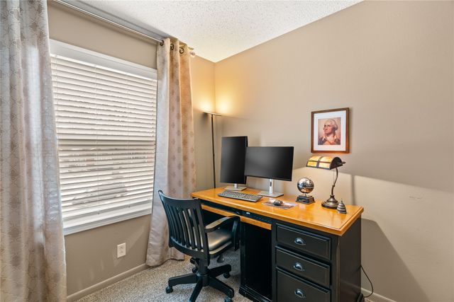 2604 69th Street, Urbandale, IA 50322