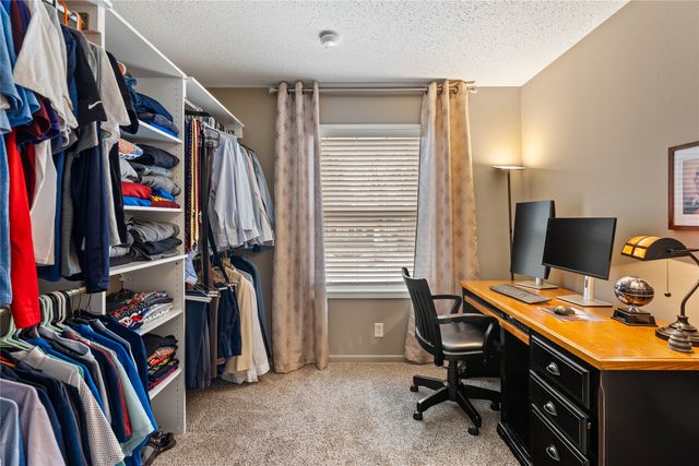 2604 69th Street, Urbandale, IA 50322